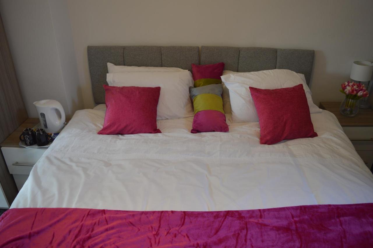 Wray And Whyte House Homestay
